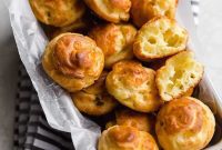 French Cheese Puffs