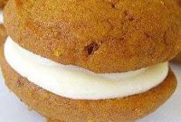 Maple Cloud Pumpkin Whoopies