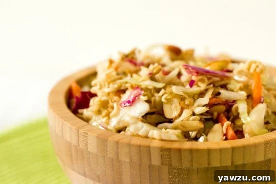 Chinese Coleslaw - An easy side dish perfect for summer picnics or light lunches! 