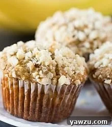 Banana-Macadamia Nut Muffins