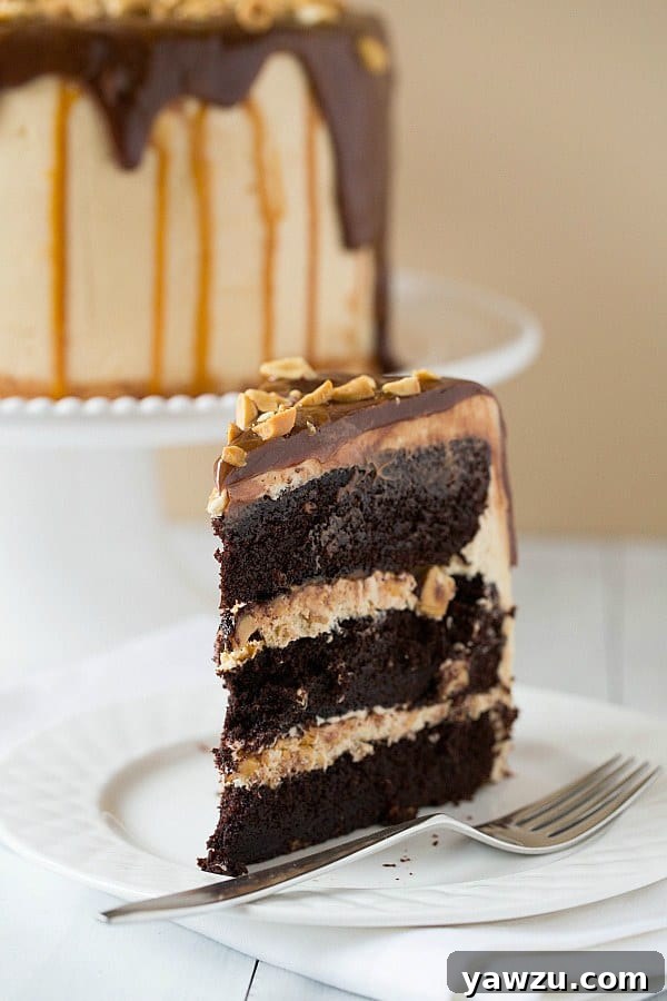 The Ultimate Snickers Cake: A Decadent Chocolate, Peanut, and Caramel Masterpiece