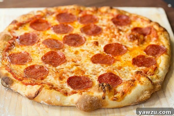 Thin Crust Pizza: A Crispy Homemade Delight